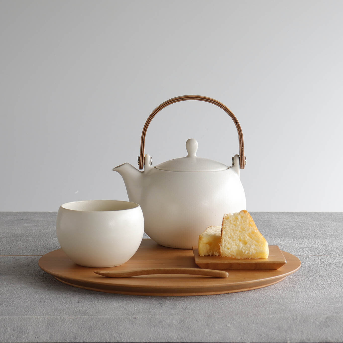 YUI Teapot 600ml