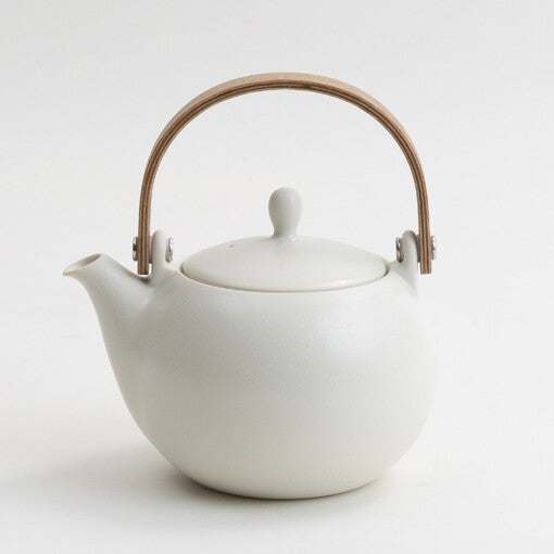 YUI Teapot 600ml